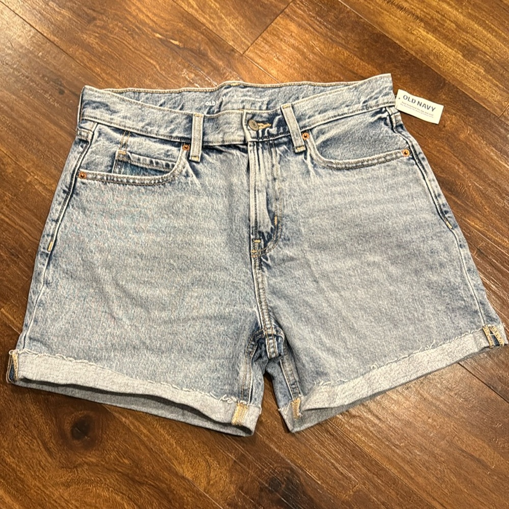 Old Navy Slouchy Straight Shorts